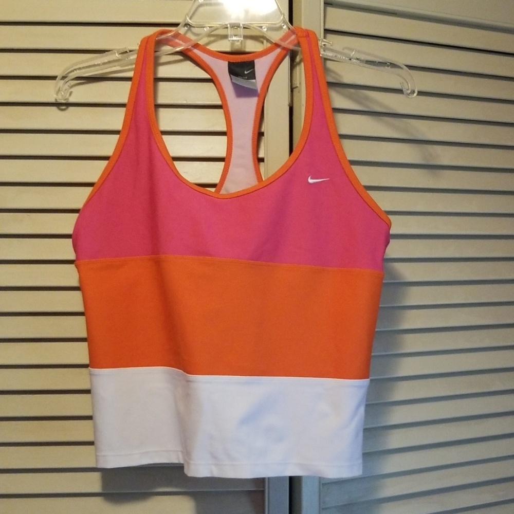 Nike Dri-Fit - Picture 2 of 4